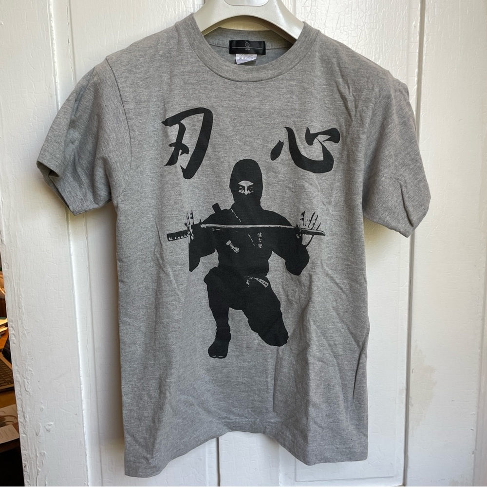 Japan Gray Ninja Graphic T-Shirt